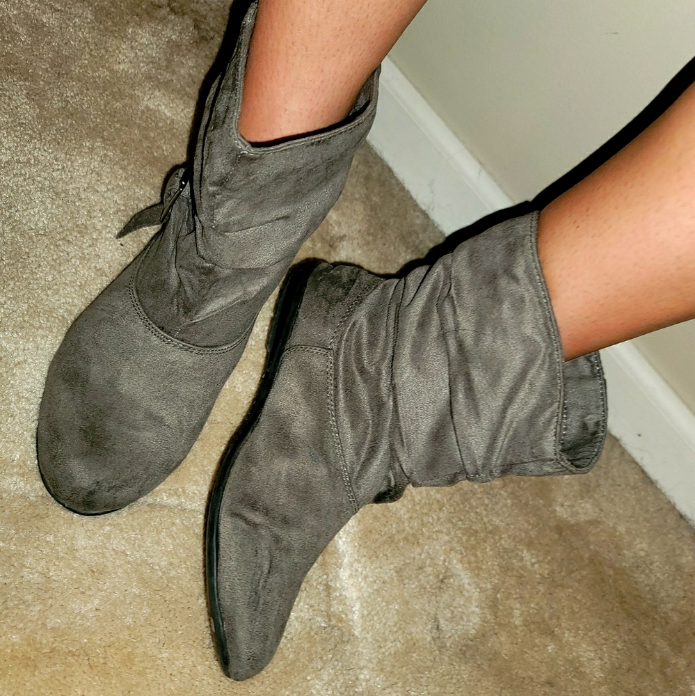 Women's boots